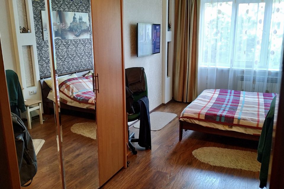 Продаётся 3-комнатная квартира, 62.5 м²