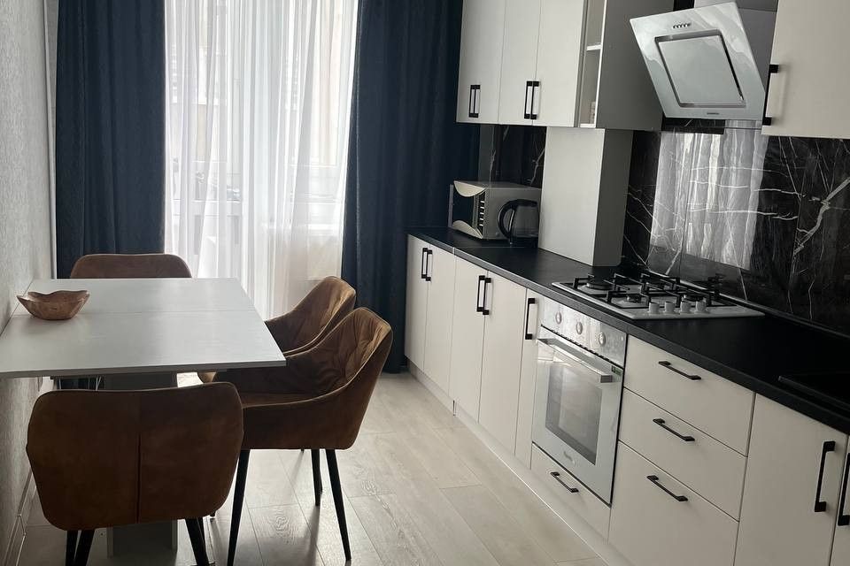 Сдаётся 1-комнатная квартира, 40 м²