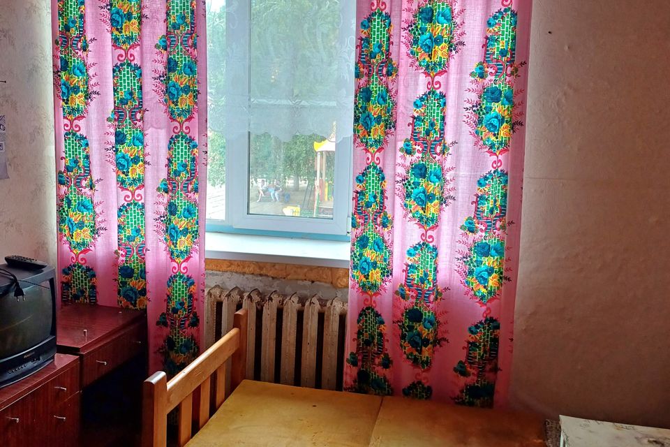 Продаётся комната в 1-комн. квартире, 12 м²