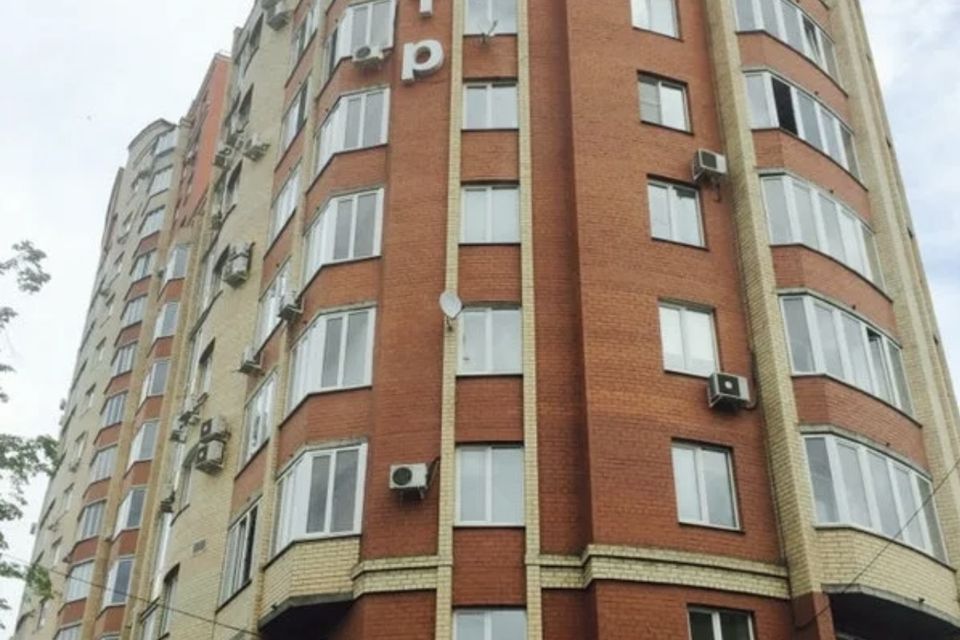 Продаётся 4-комнатная квартира, 91 м²