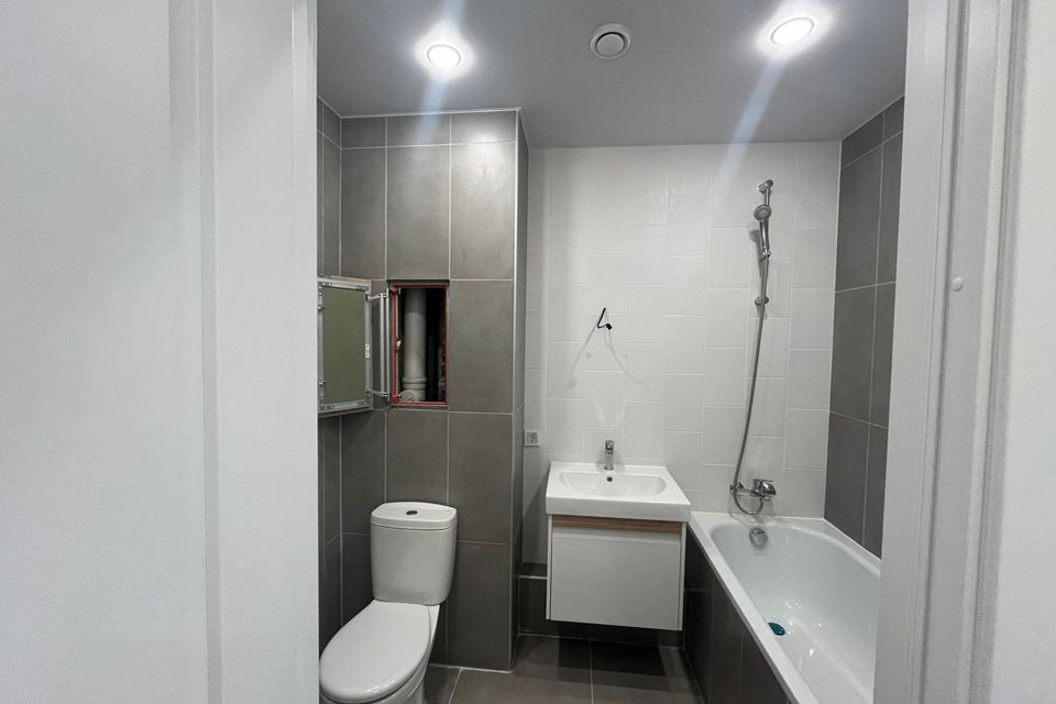 Продаётся 2-комнатная квартира, 57.2 м²