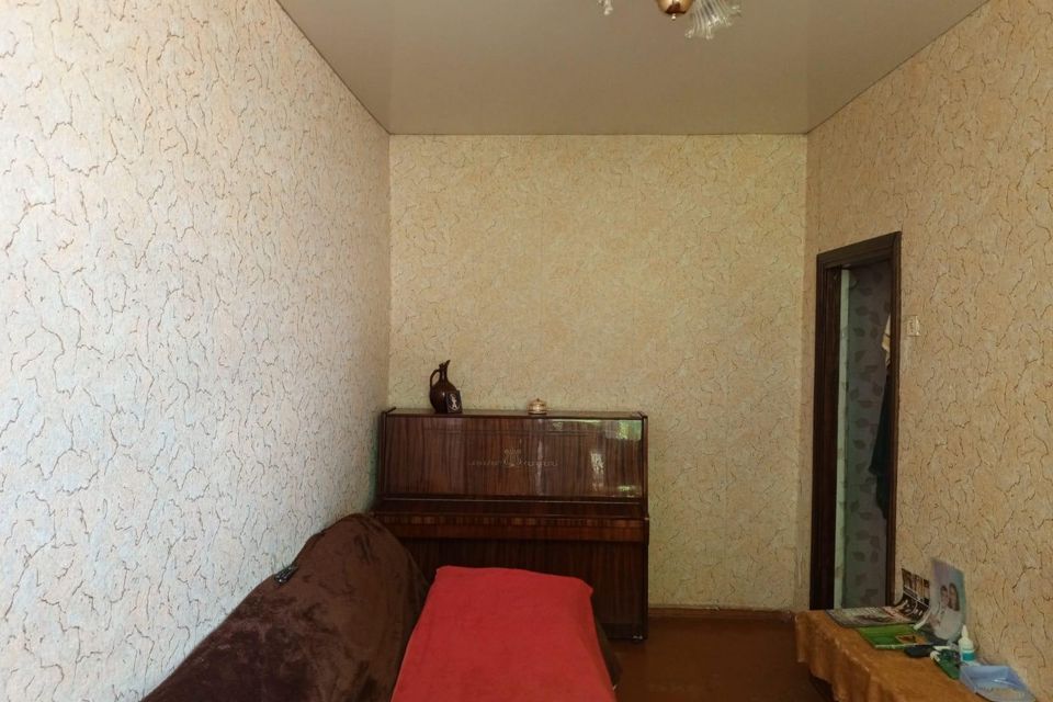 Продаётся 1-комнатная квартира, 32 м²