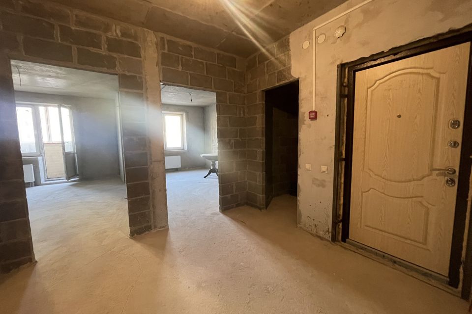 Продаётся 2-комнатная квартира, 70.3 м²