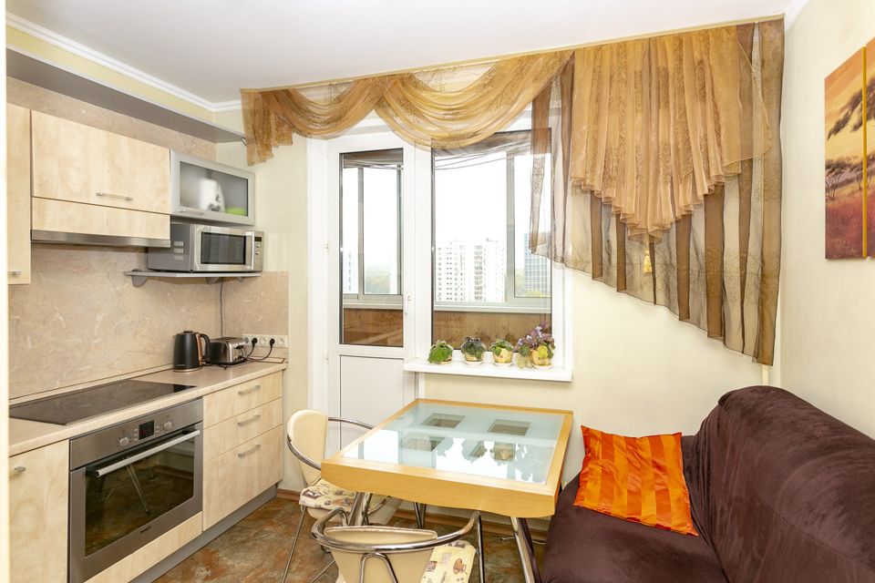 Продаётся 1-комнатная квартира, 35.9 м²