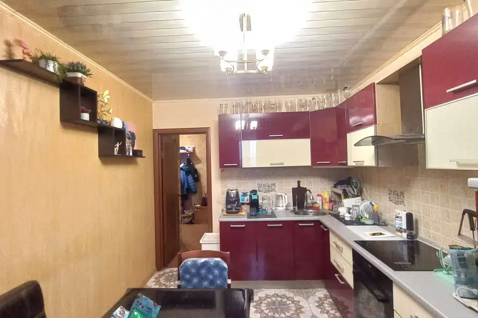 Продаётся 2-комнатная квартира, 57.4 м²