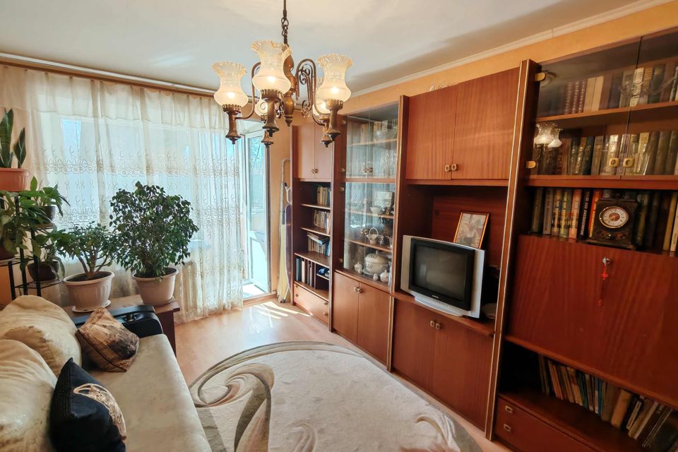 Продаётся 3-комнатная квартира, 60 м²