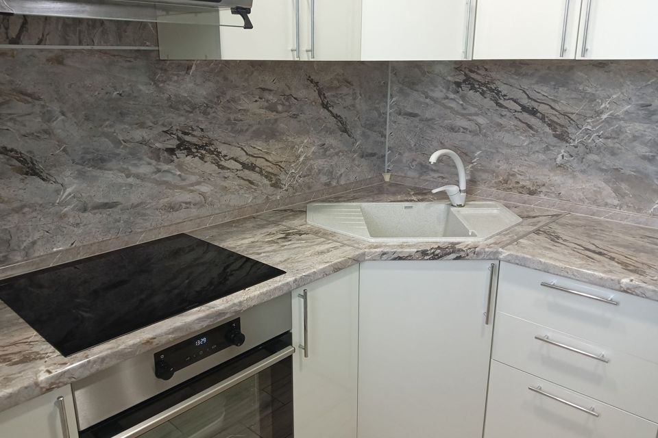 Продаётся 2-комнатная квартира, 59.3 м²