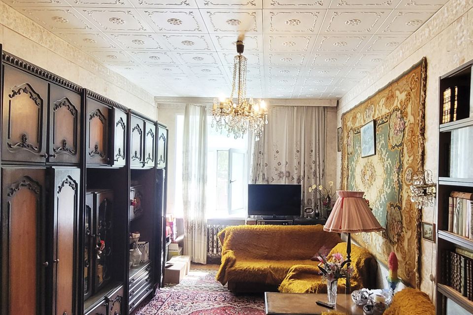 Продаётся 2-комнатная квартира, 59.7 м²