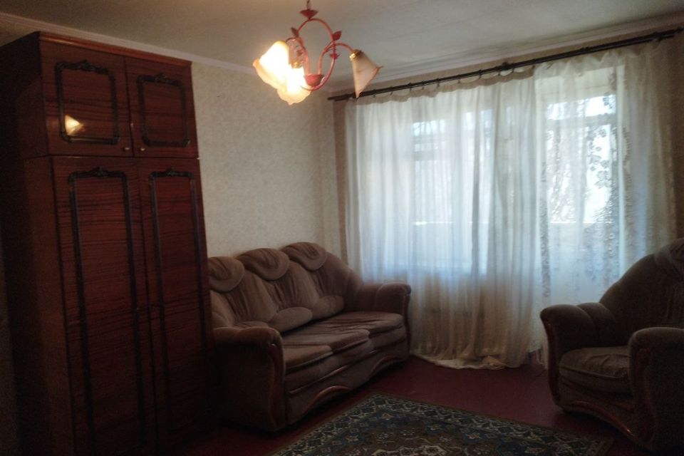 Продаётся 1-комнатная квартира, 32 м²