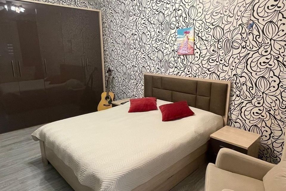 Продаётся 3-комнатная квартира, 80.8 м²