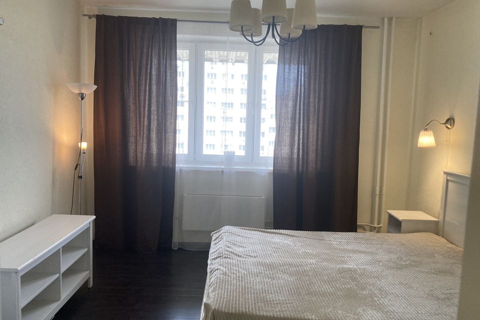 Сдаётся 1-комнатная квартира, 38 м²