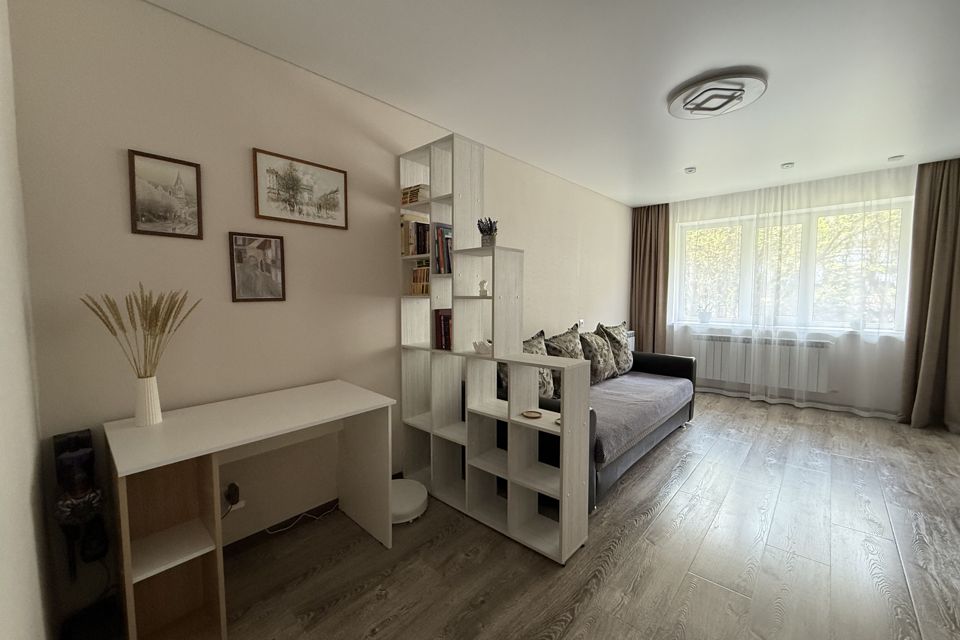 Продаётся 2-комнатная квартира, 50.6 м²