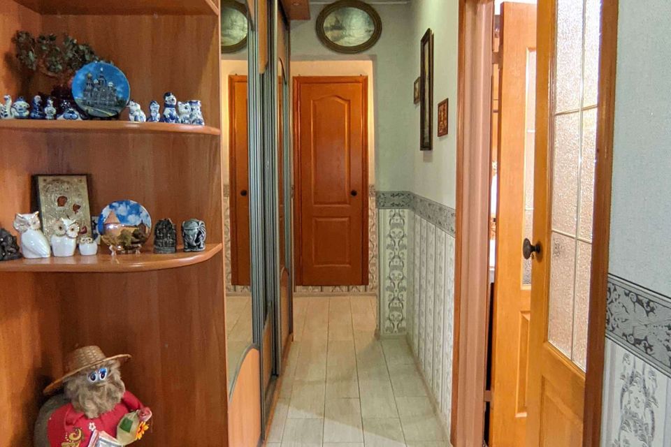 Продаётся 3-комнатная квартира, 63.4 м²
