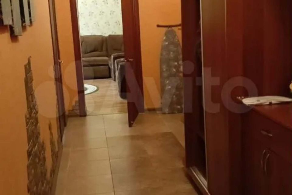 Продаётся 2-комнатная квартира, 70.7 м²