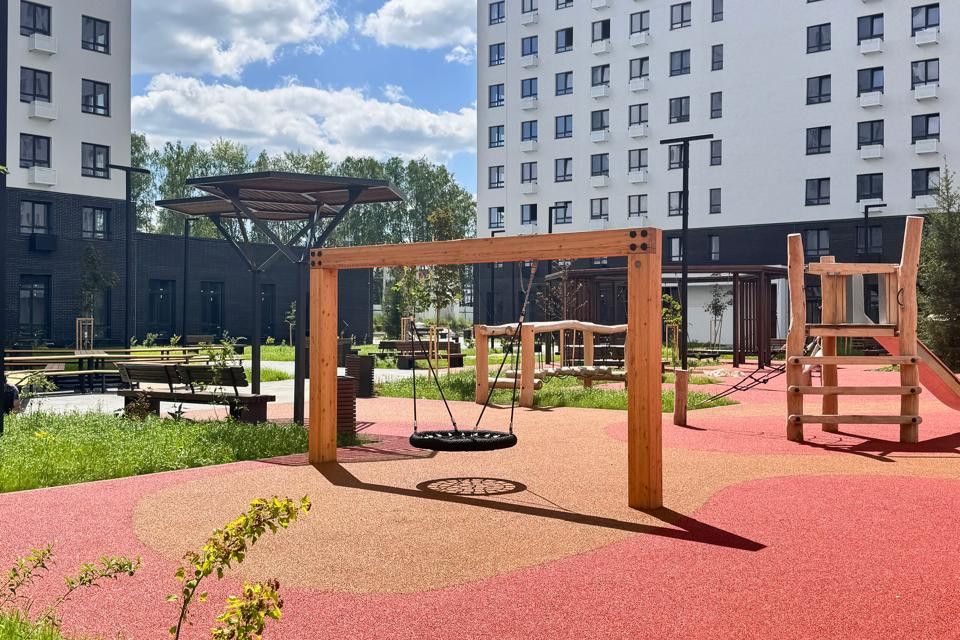 Продаётся 3-комнатная квартира, 70.48 м²