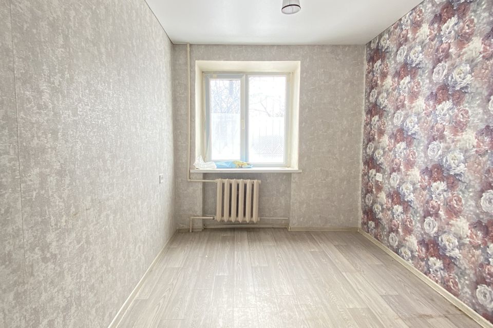 Продаётся 3-комнатная квартира, 50.2 м²