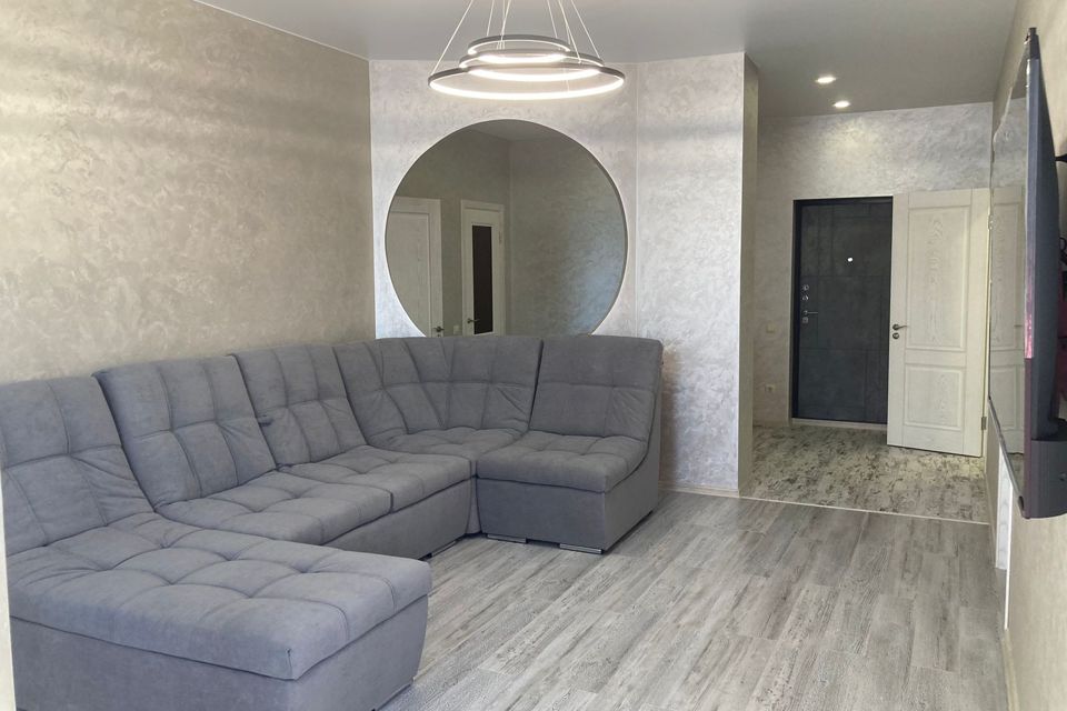 Продаётся 2-комнатная квартира, 72.7 м²