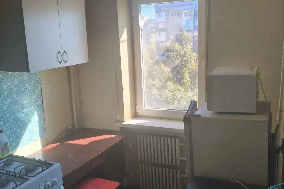 Продаётся 1-комнатная квартира, 32 м²