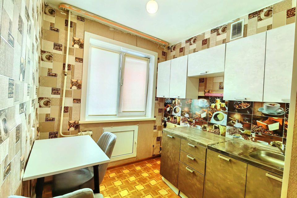 Продаётся 1-комнатная квартира, 32 м²