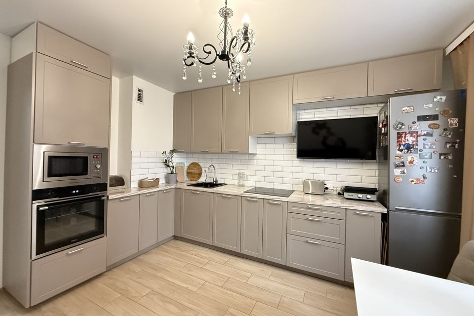 Продаётся 2-комнатная квартира, 56 м²