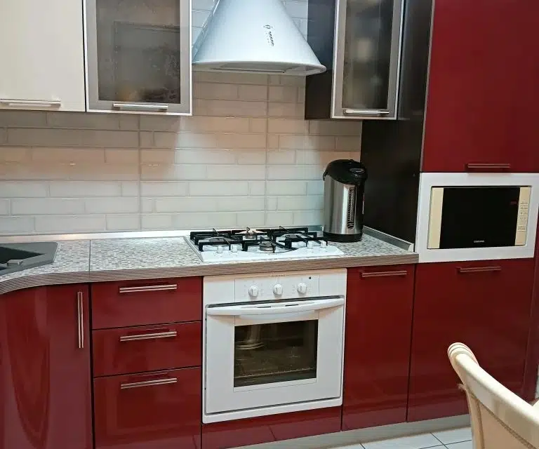 Продаётся 3-комнатная квартира, 76.3 м²