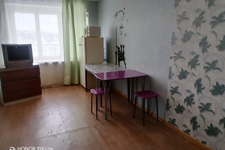 Продаётся комната в 2-комн. квартире, 18 м²