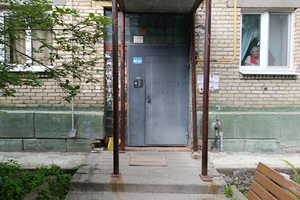 Продаётся 3-комнатная квартира, 61.9 м²
