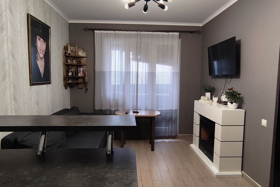 Продаётся 2-комнатная квартира, 56.9 м²