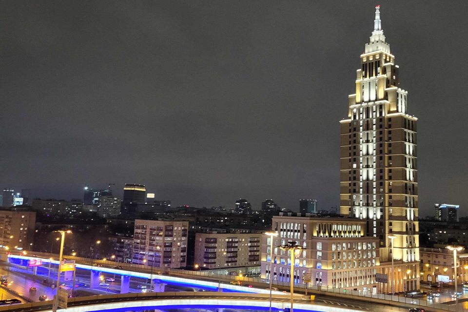 Продаётся 2-комнатная квартира, 63 м²