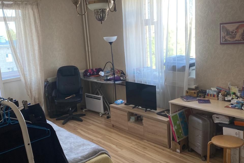 Продаётся 1-комнатная квартира, 44.8 м²