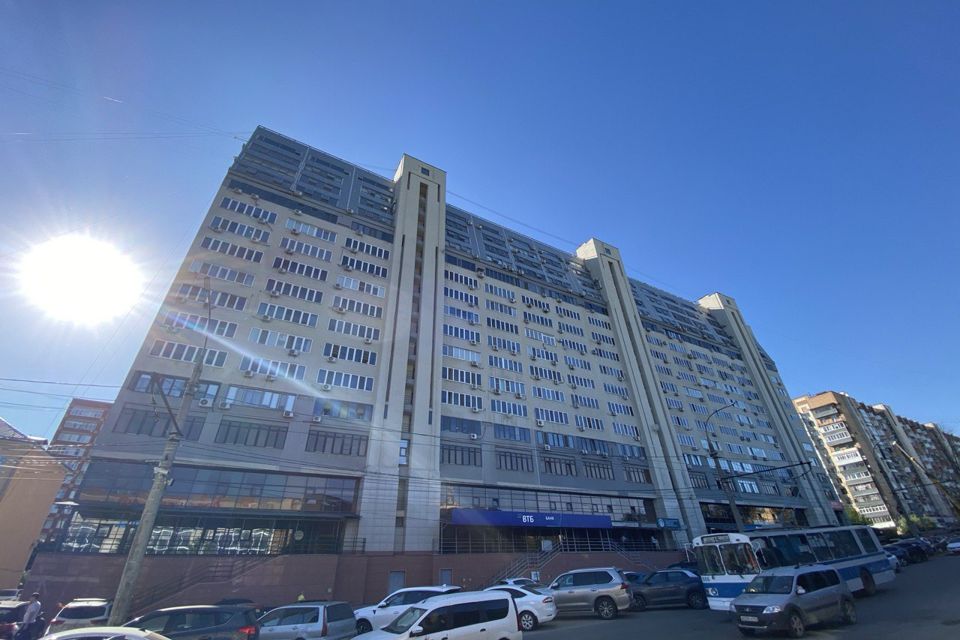 Продаётся 2-комнатная квартира, 86.1 м²