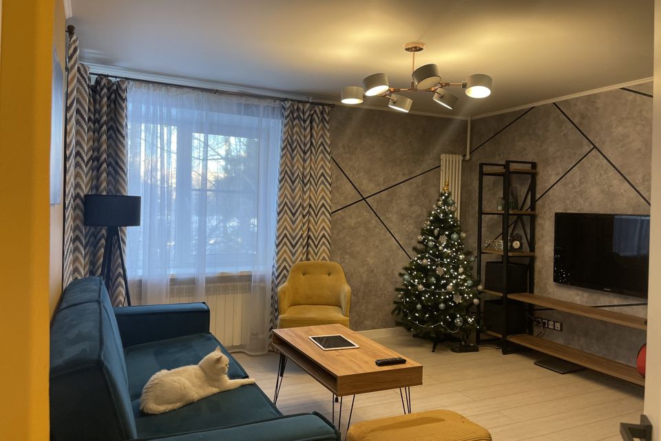 Продаётся 3-комнатная квартира, 65.9 м²