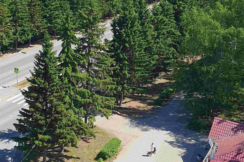 Продаётся 4-комнатная квартира, 67.4 м²