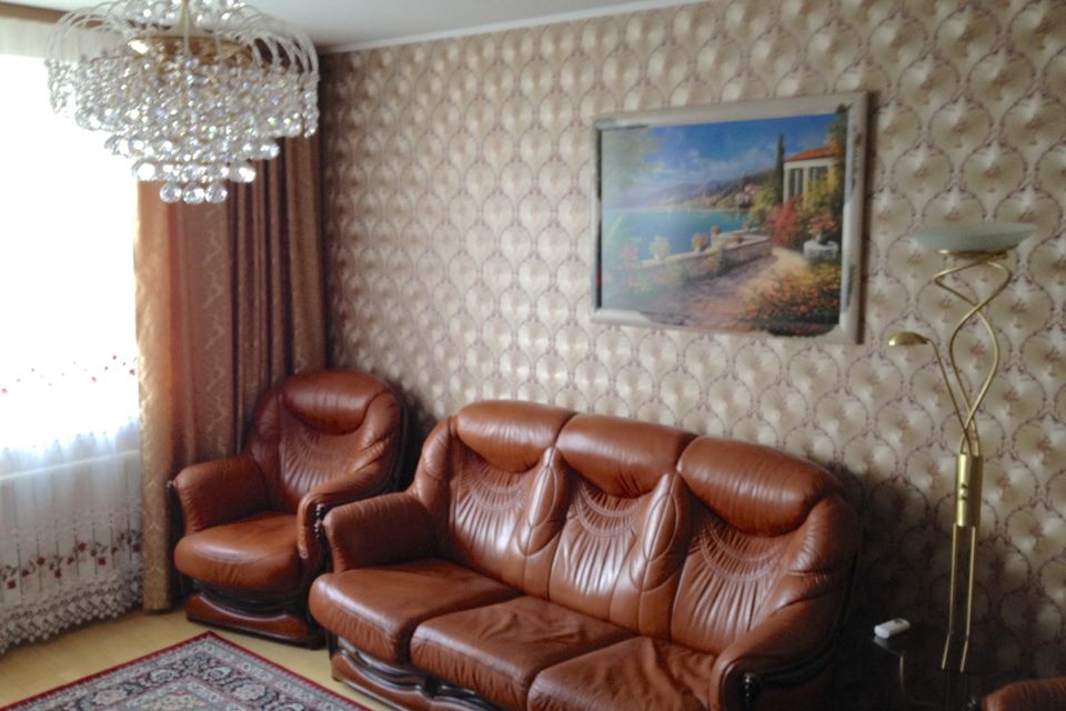 Продаётся 3-комнатная квартира, 80 м²