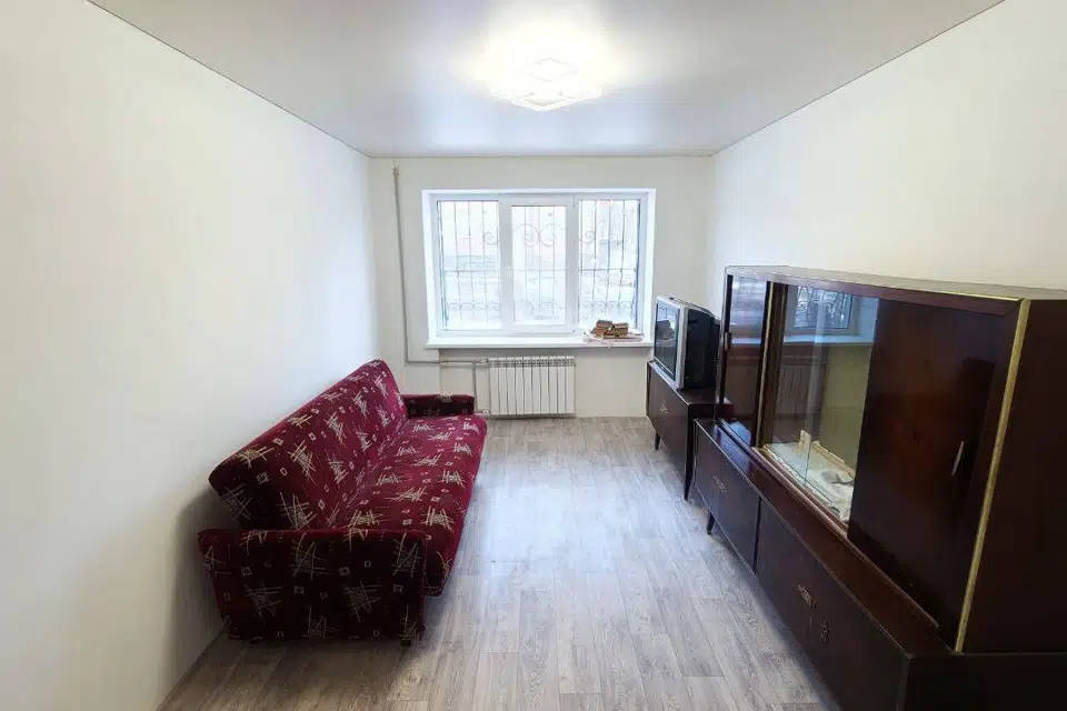 Продаётся 3-комнатная квартира, 49 м²
