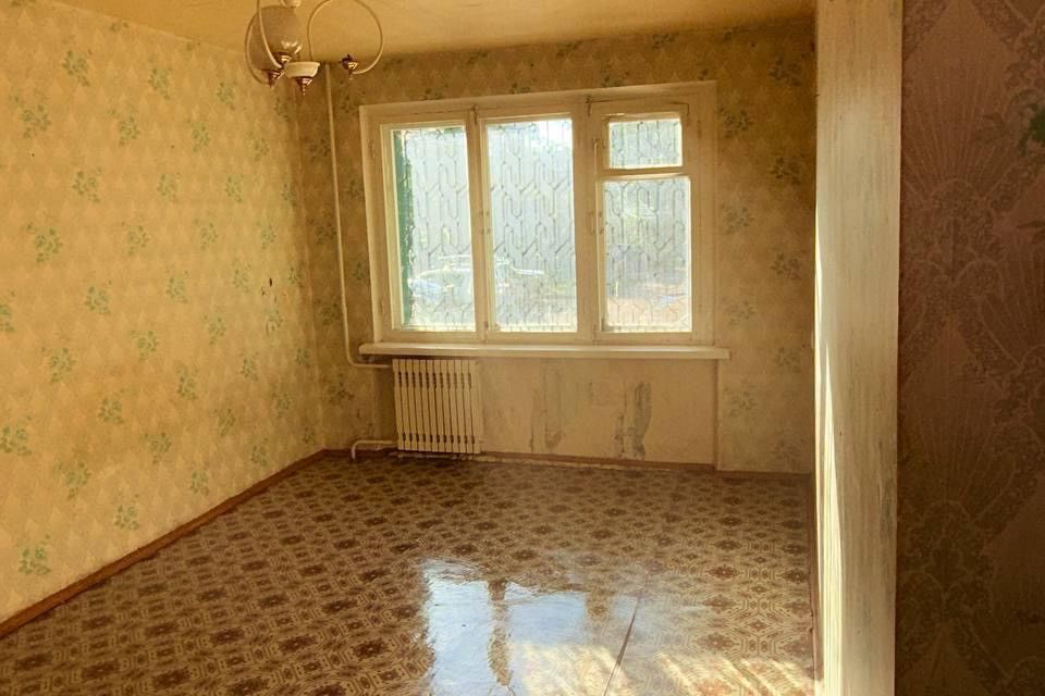 Продаётся 3-комнатная квартира, 60.4 м²