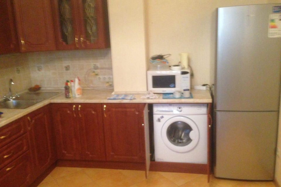 Продаётся 2-комнатная квартира, 62.2 м²
