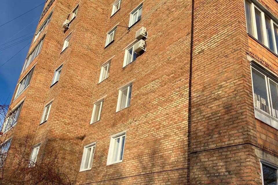 Продаётся 3-комнатная квартира, 61.3 м²