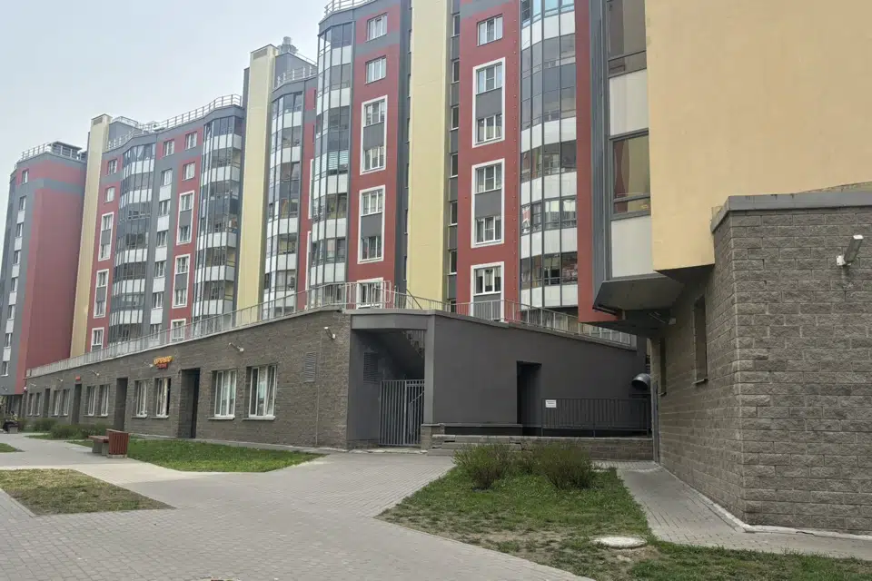 Продаётся 3-комнатная квартира, 114.1 м²