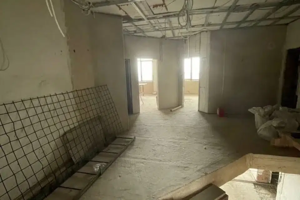 Продаётся 4-комнатная квартира, 522 м²