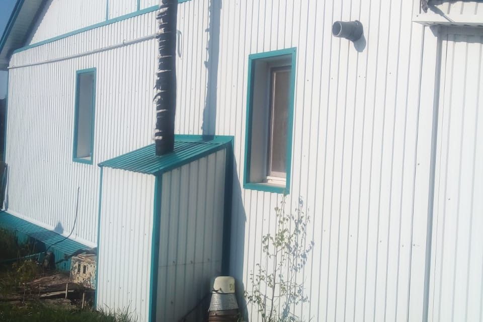 Продаётся 4-комнатная квартира, 65.9 м²