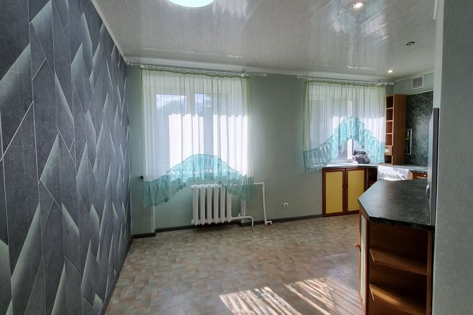 Продаётся 3-комнатная квартира, 60 м²