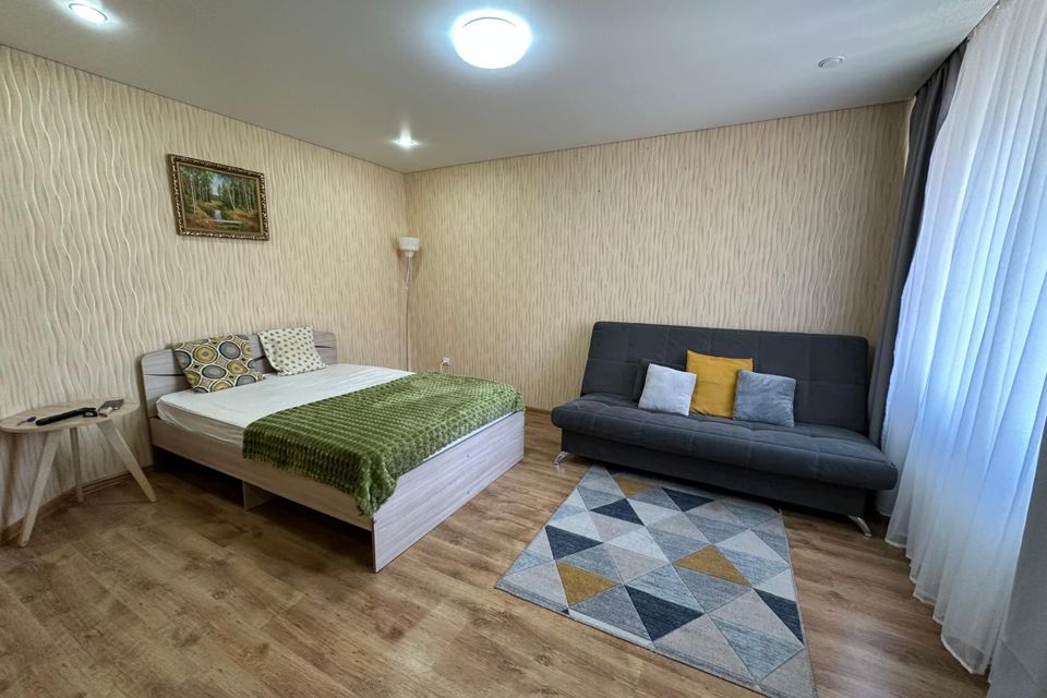 Продаётся 1-комнатная квартира, 38.2 м²