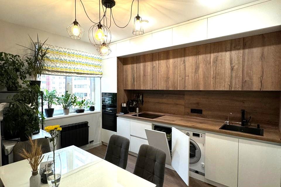 Продаётся 2-комнатная квартира, 58.6 м²