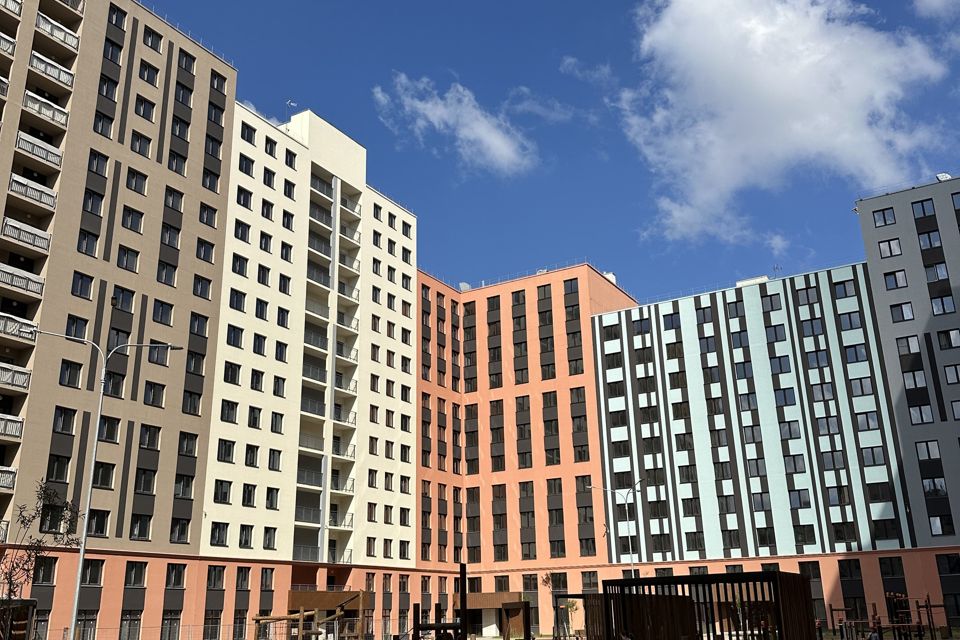 Продаётся 2-комнатная квартира, 55.8 м²