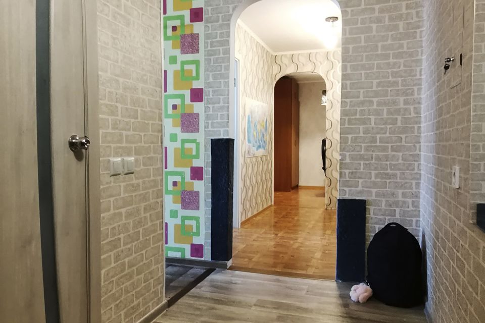 Продаётся 2-комнатная квартира, 49.6 м²