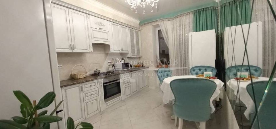Продаётся 2-комнатная квартира, 62 м²