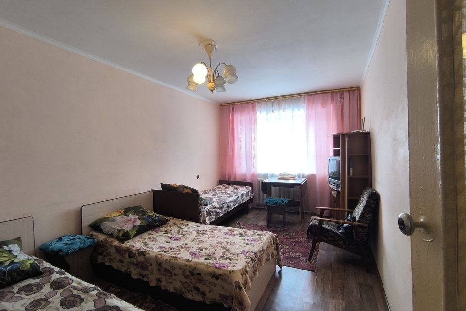 Продаётся 1-комнатная квартира, 32 м²