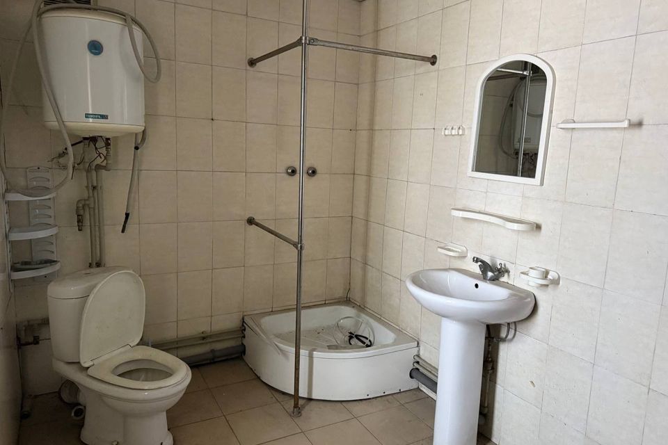 Продаётся склад, 680 м²