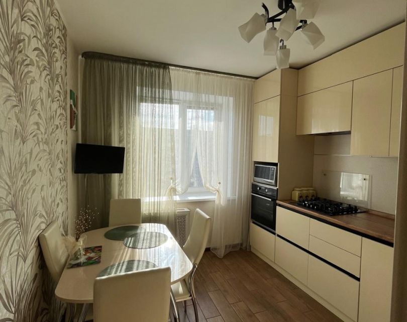 Продаётся 2-комнатная квартира, 60.4 м²